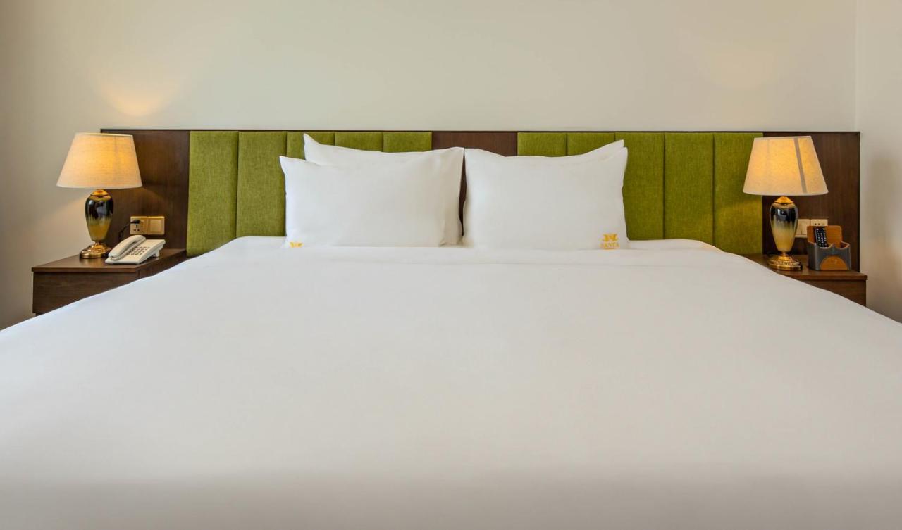 Santa Luxury Hotel Da Nang Exterior photo